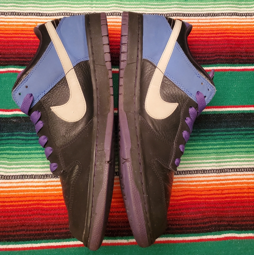 Nike Dunks - Picture 2 of 7